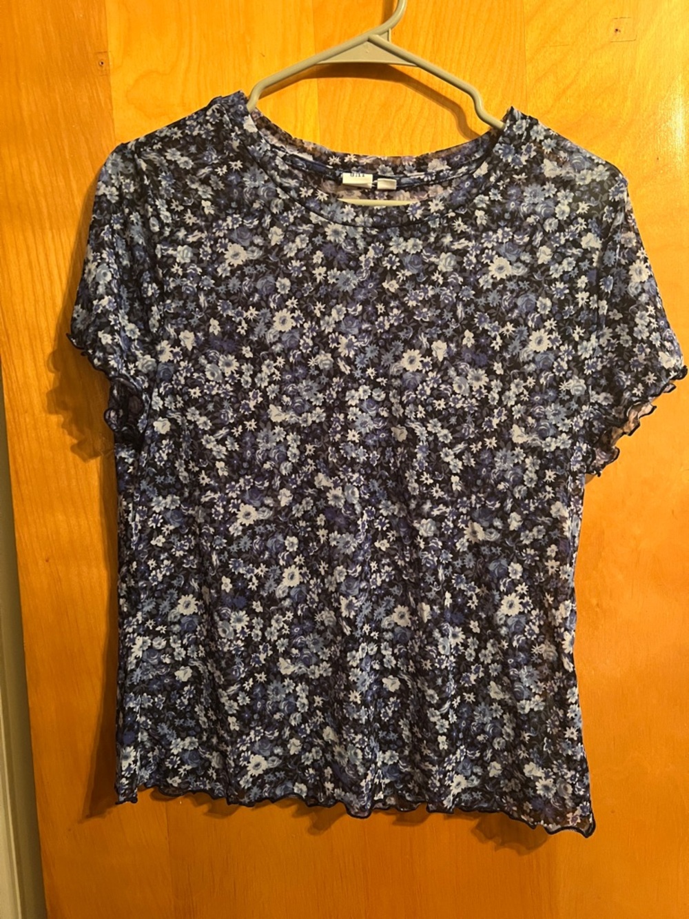 Women’s Floral Short-Sleeve Top - Blue